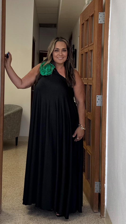 One Shoulder Maxi Black, by Claudia Orosco
