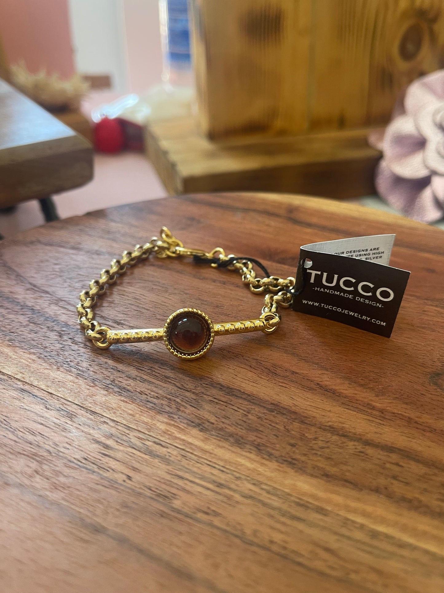 Tucco Amber- colored stone Bracelet