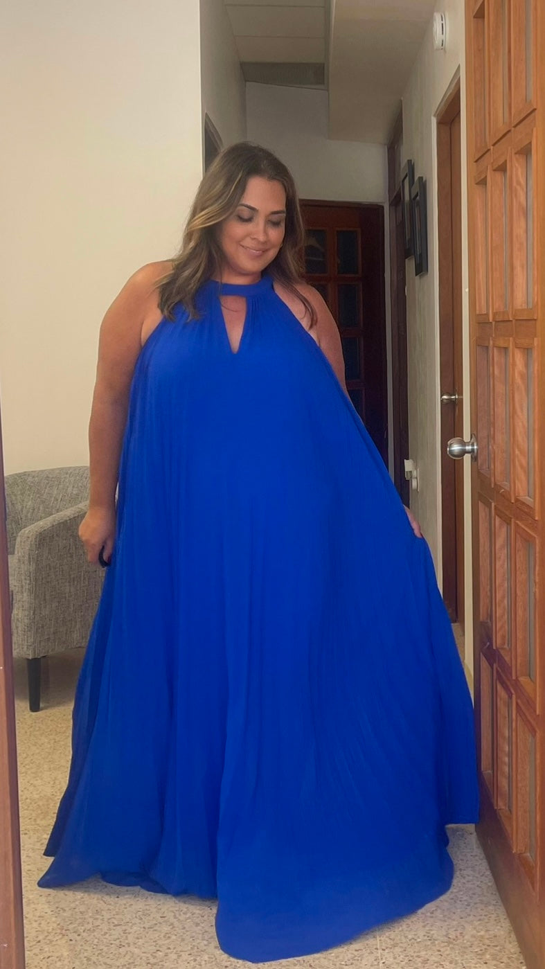 Elegant Pleated Maxi Dress