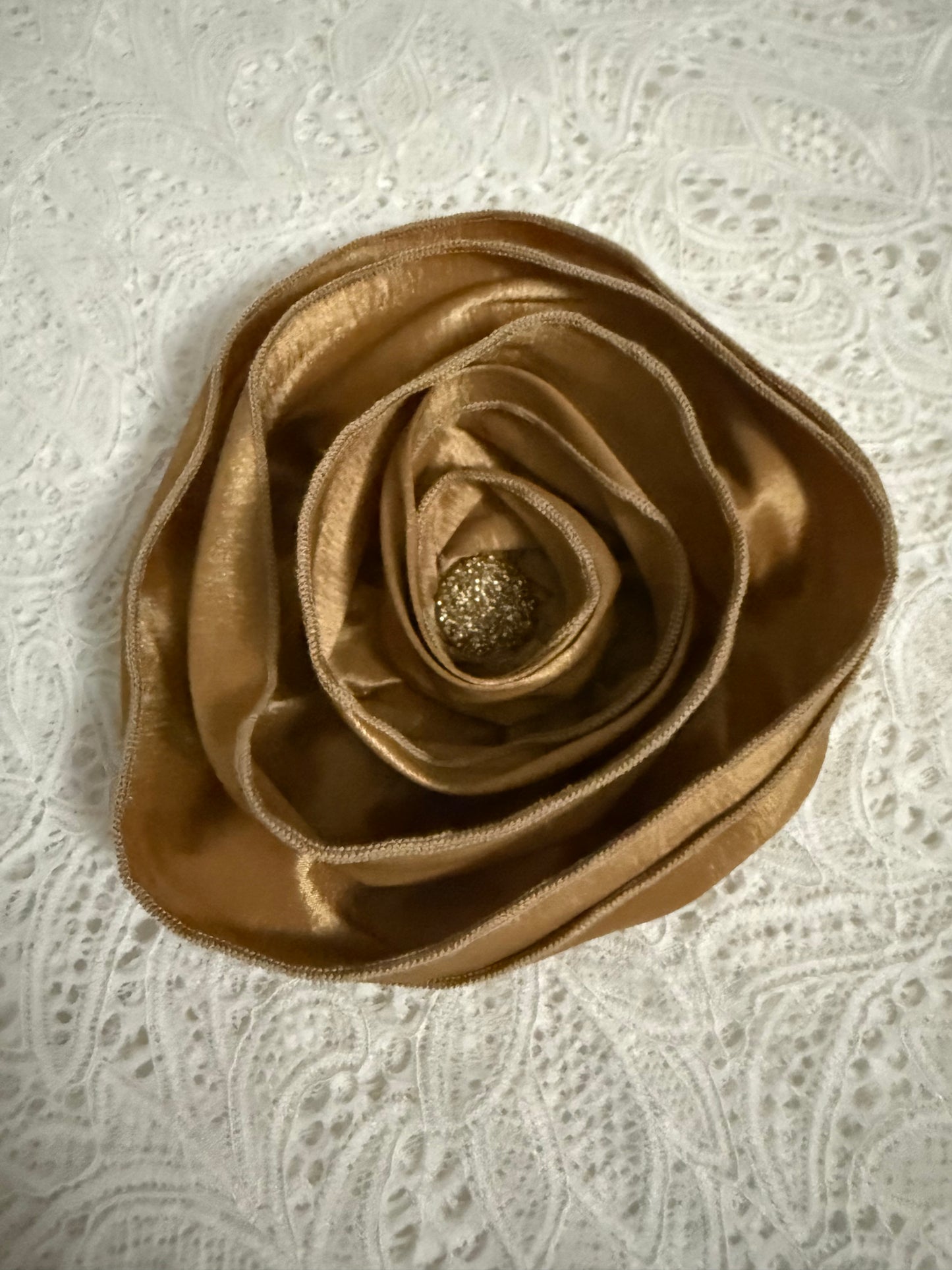 Hand made flowers, by Claudia Orozco.