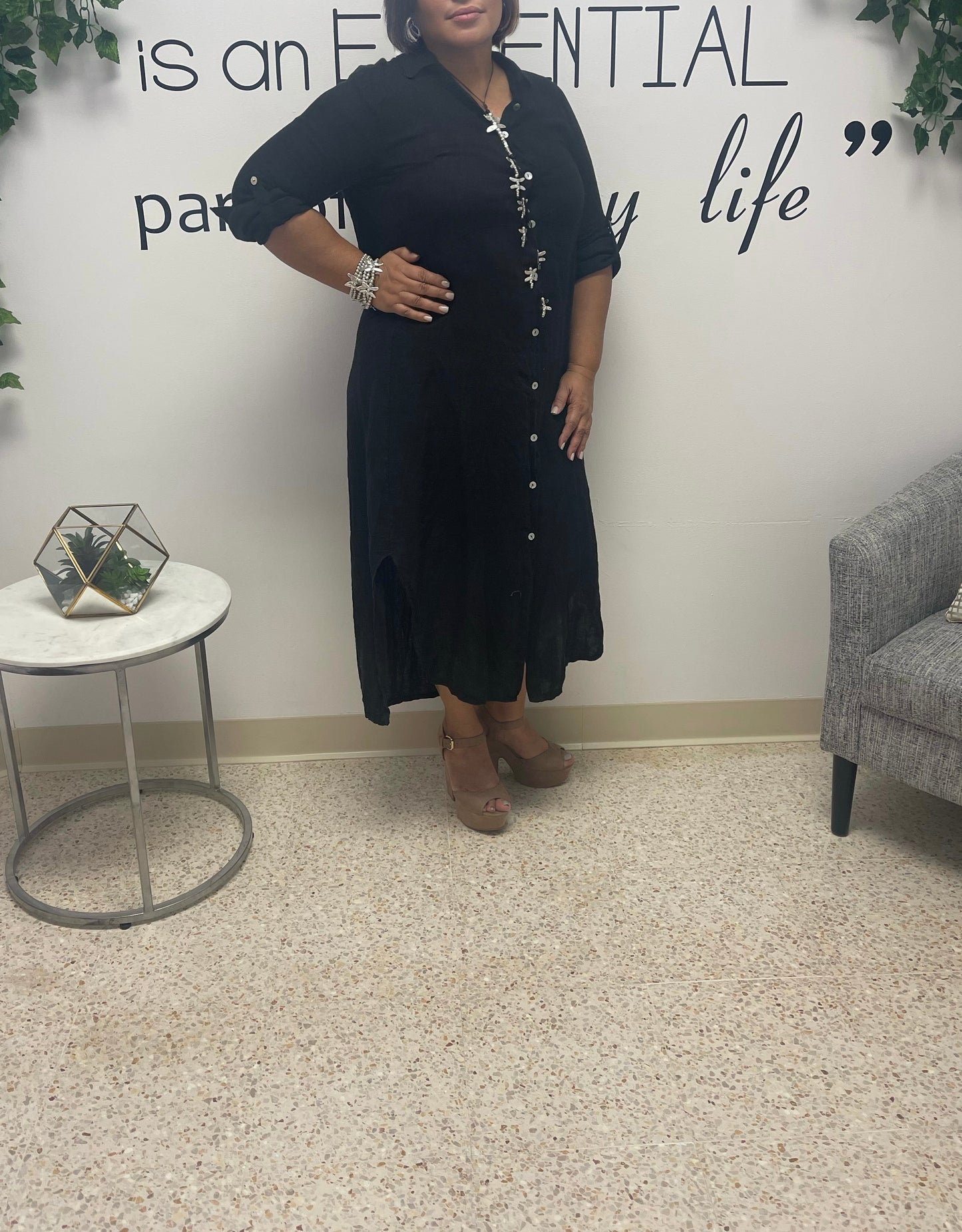 Sandy Midi Dress